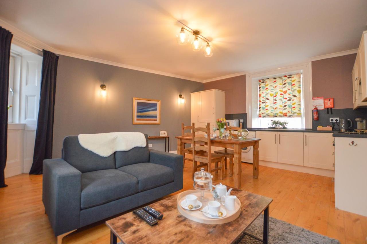 The Gallery Apartment - Oban Town Centre Apartment, Walkable To Ferry Terminal Экстерьер фото