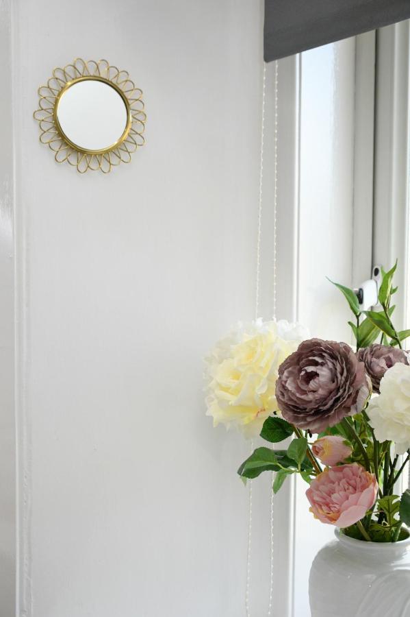 The Gallery Apartment - Oban Town Centre Apartment, Walkable To Ferry Terminal Экстерьер фото
